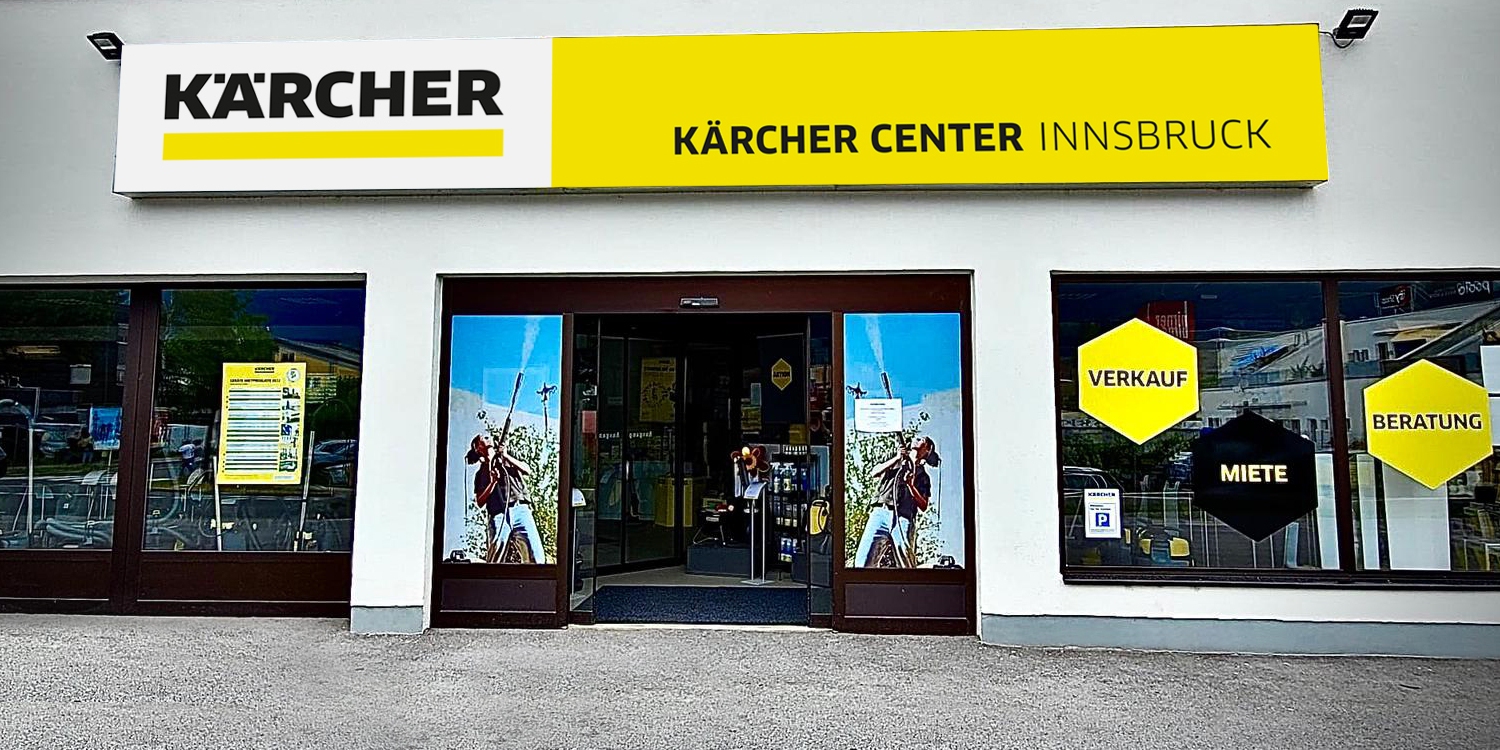 Storefront des Kärcher Centers Innsbruck mit deutlichen Hinweisen auf die Bereiche Miete, Verkauf und Beratung.