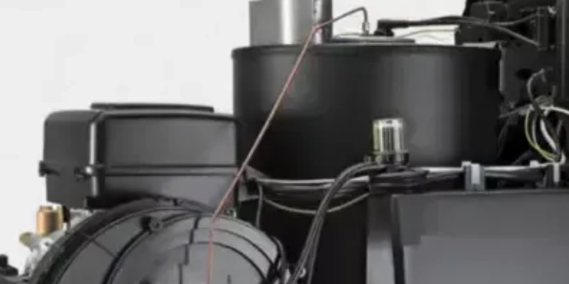 Brander van een warmwater hogedrukreiniger