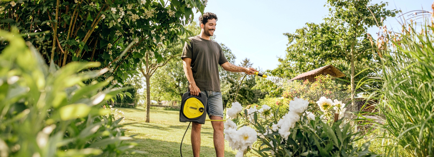 Bloeiende planten bewateren met de tips van Kärcher