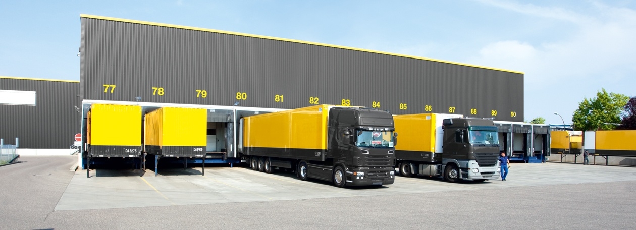Logistiek Parking en laadkaaien voor logistiek