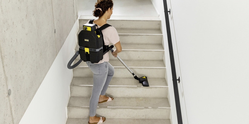 Kärcher battery-powered backpack vacuum BV 5/1 Bp
