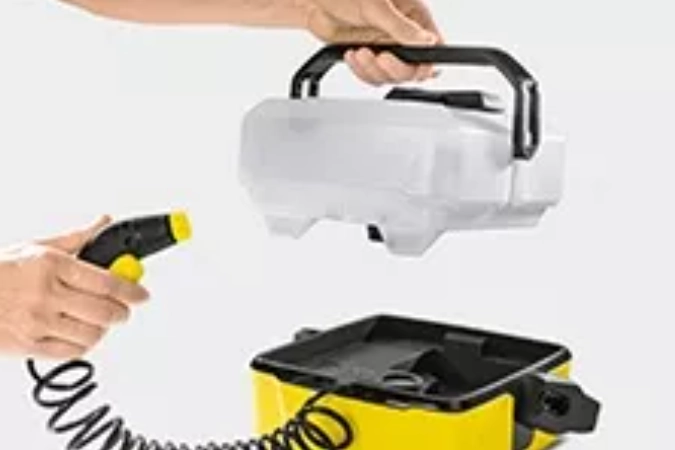 watertank van mobile outdoor cleaner los van de onderkant