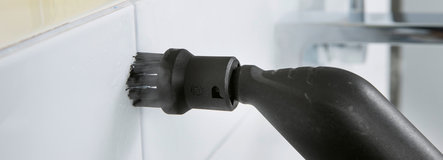 Nettoyage des joints avec le nettoyeur vapeur de Kärcher
