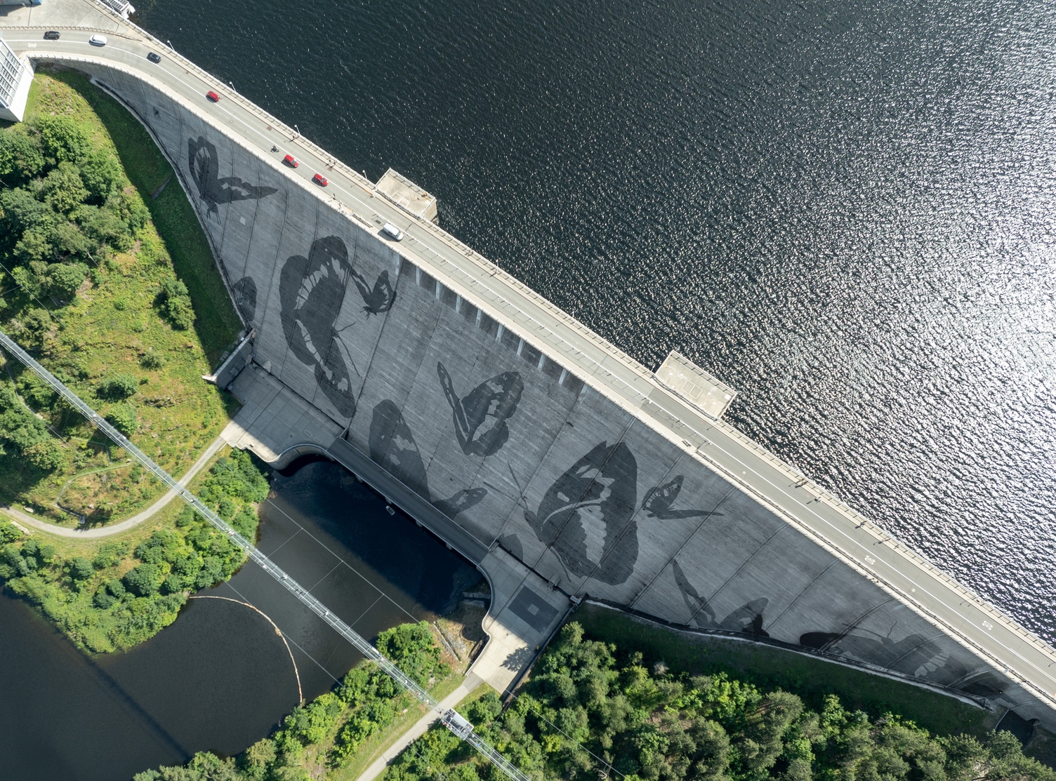 MONUMENTALES KUNSTWERK AUF DEUTSCHLANDS HÖCHSTER STAUMAUER