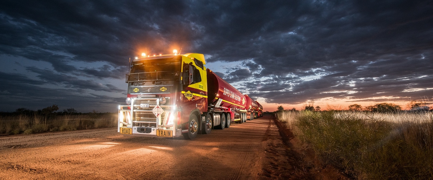 Thème: les camions les plus longs du monde