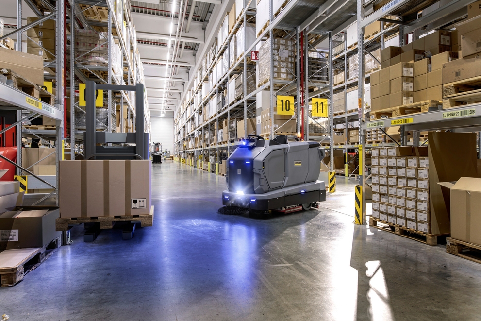 small KIRA BR 200 industry logistics AGV app 02 CI 25 Screen 2
