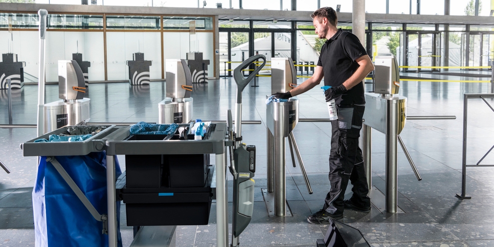Chariot de nettoyage Kärcher FlexoMate pour les techniciens de surface