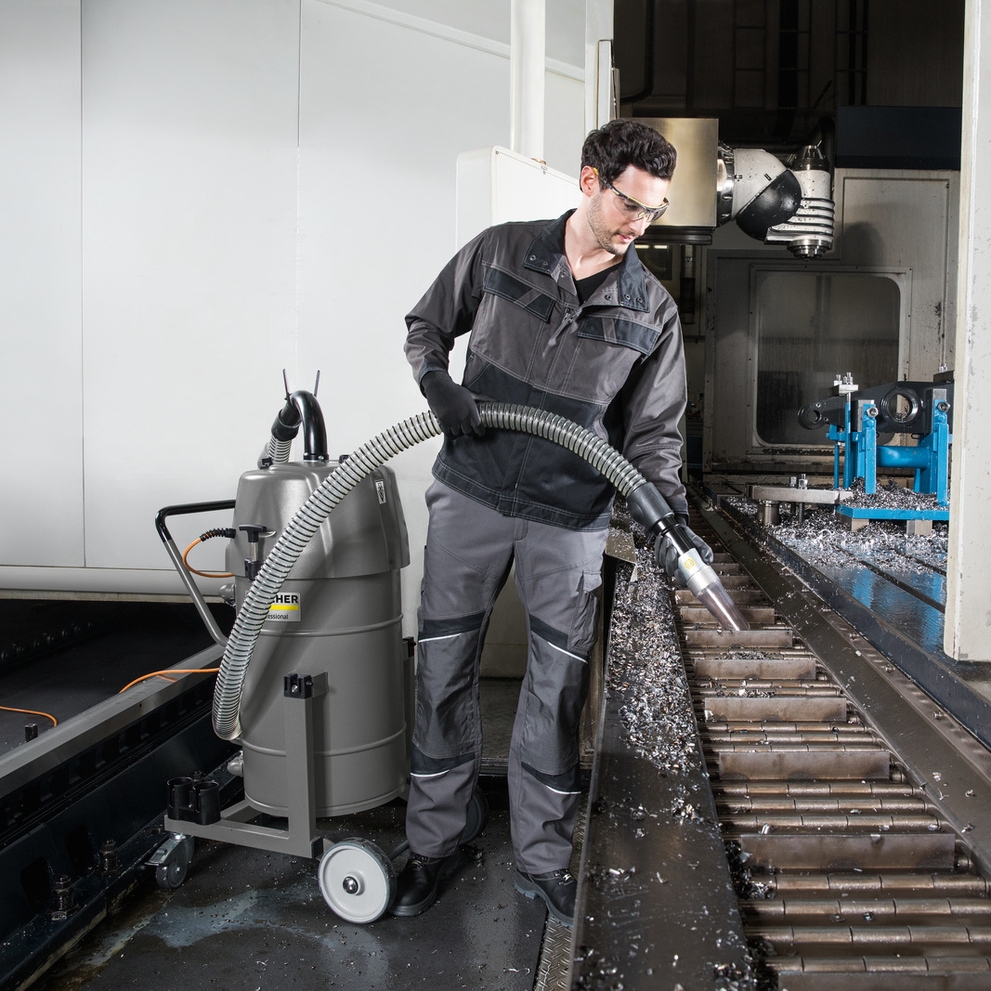 Aspirateurs industriels pour liquides / copeaux