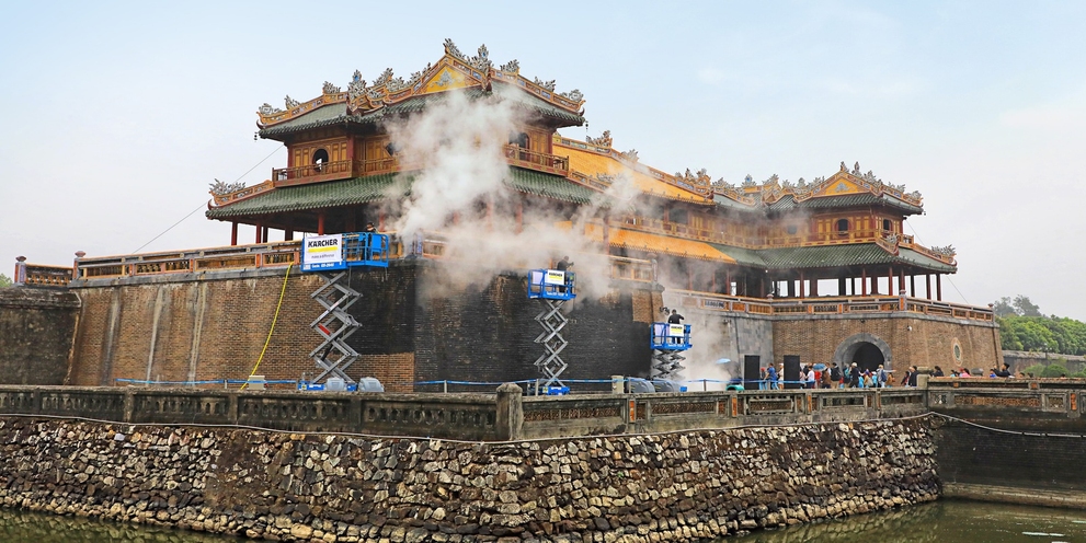 Noon Gate – Hue, Vietnam