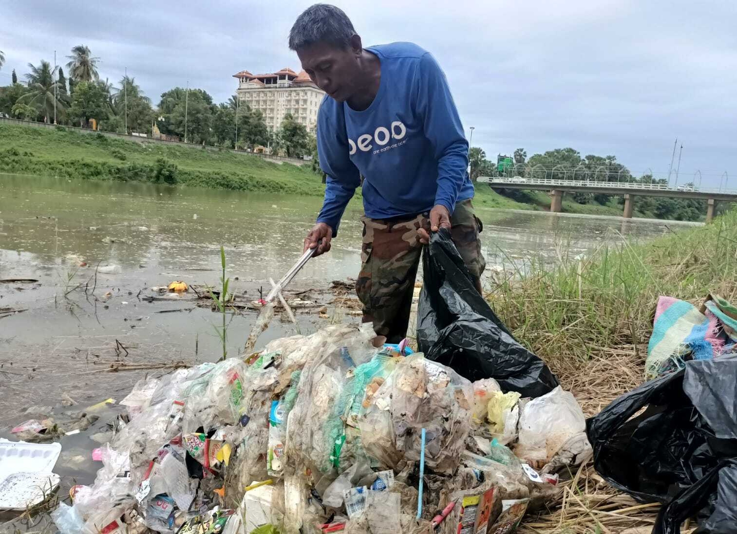 Reinigung des Mekong in Kambodscha mit One Earth One Ocean