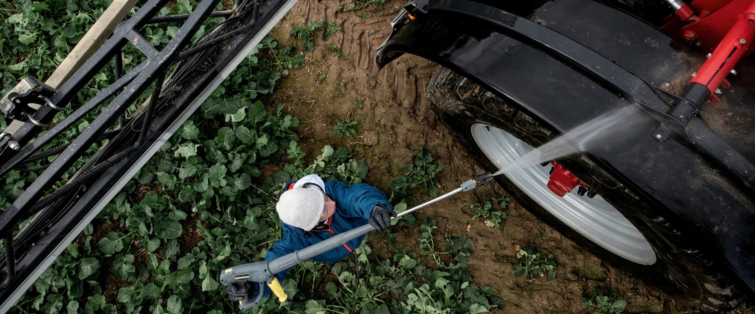 Reinigung in der Landwirtschaft Reinigung in der Landwirtschaft mit einem Hochdruckreiniger