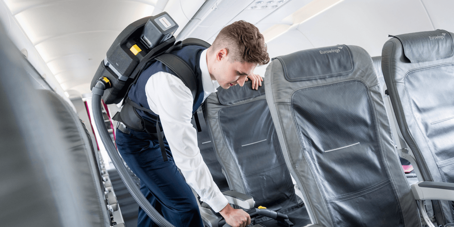 Kärcher kompakte Akku-Scheuersaugmaschine BR 30/1 C Bp Pack