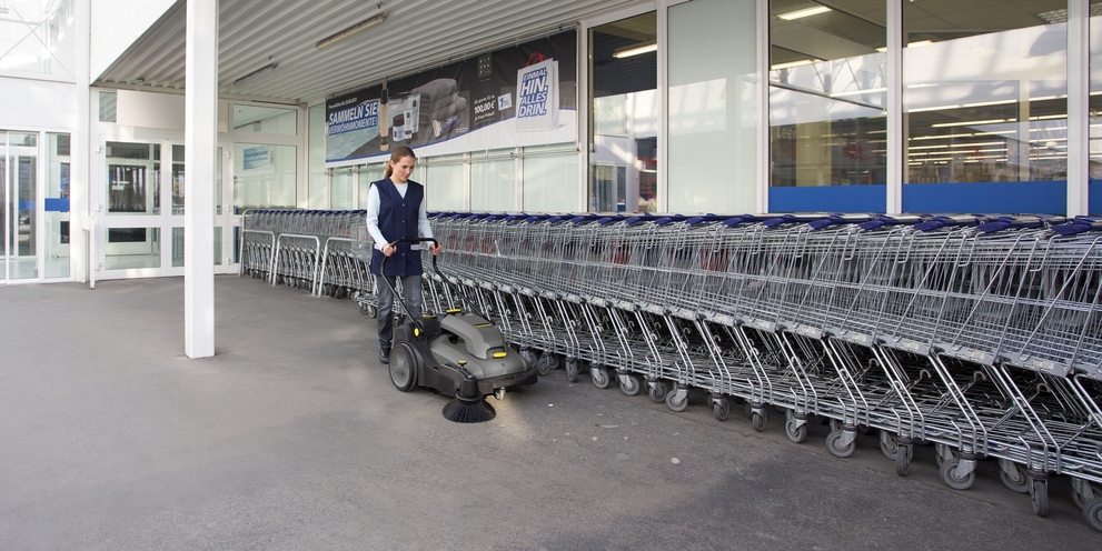 Einkaufswagenstation reinigen