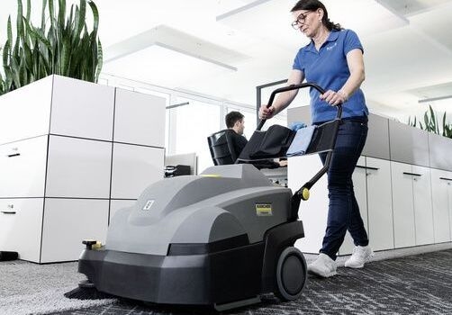 Floor cleaning with a Kärcher carpet sweeper