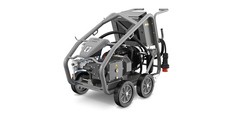 Ultra high-pressure cleaners