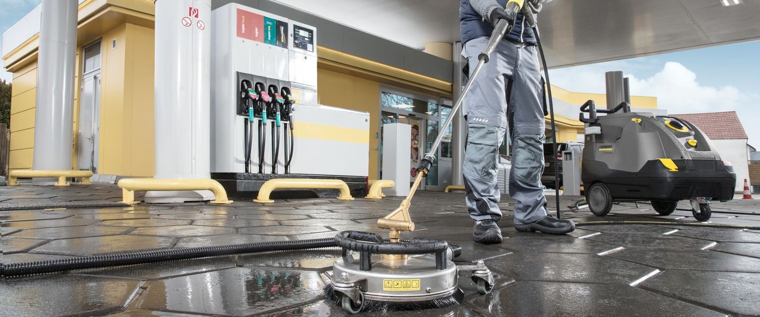 Forecourt cleaning Forecourt cleaning