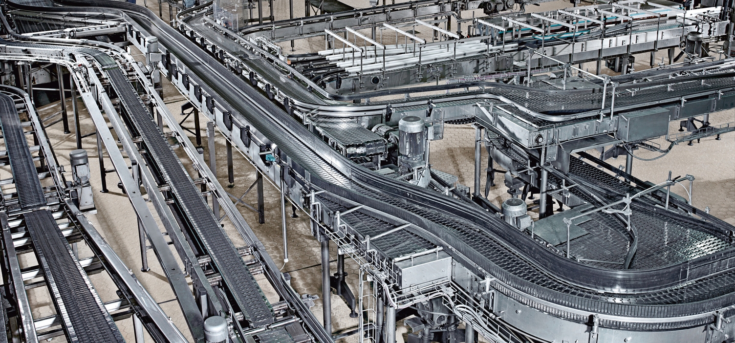 Cleaning transport belts