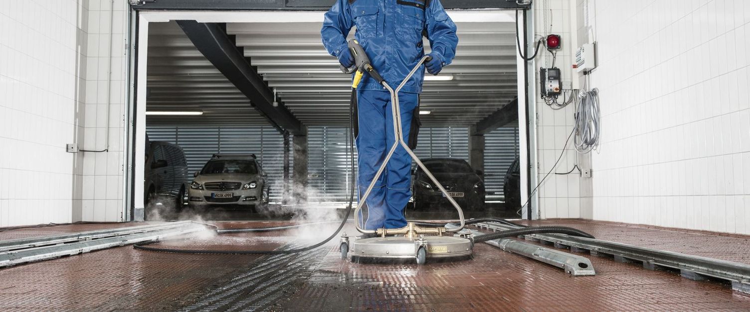 Cleaning wash halls Cleaning wash halls