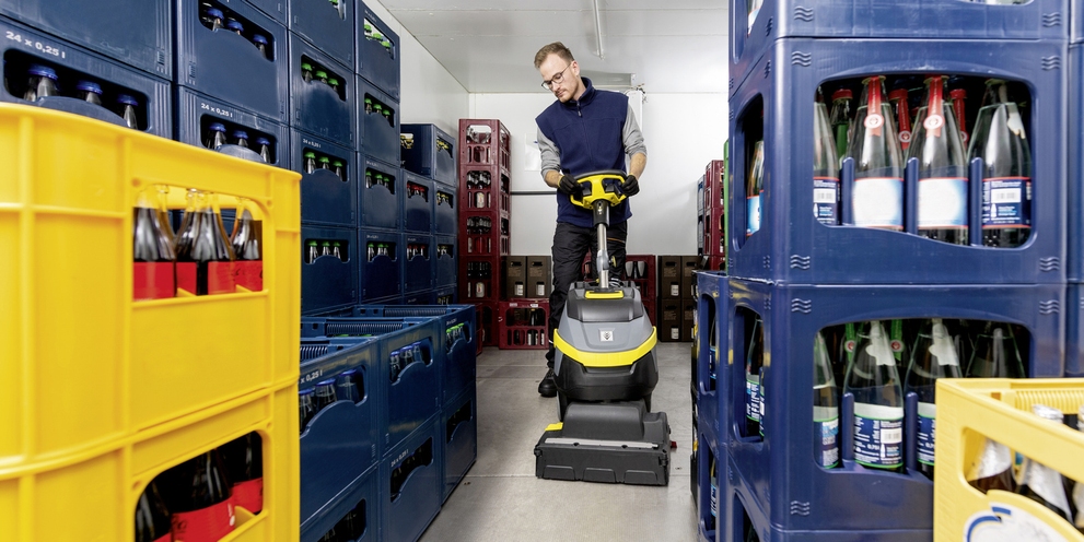 Cleaning cold stores Cleaning cold stores