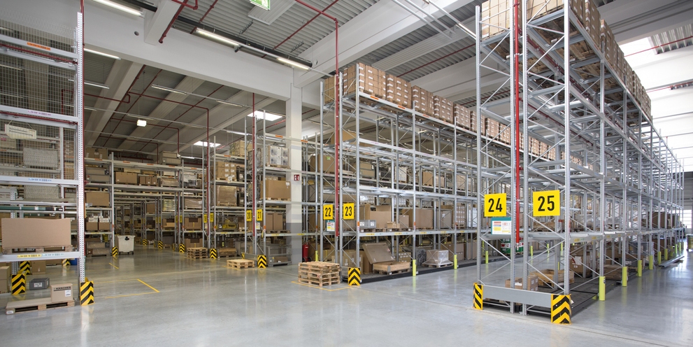 Warehouse cleaning