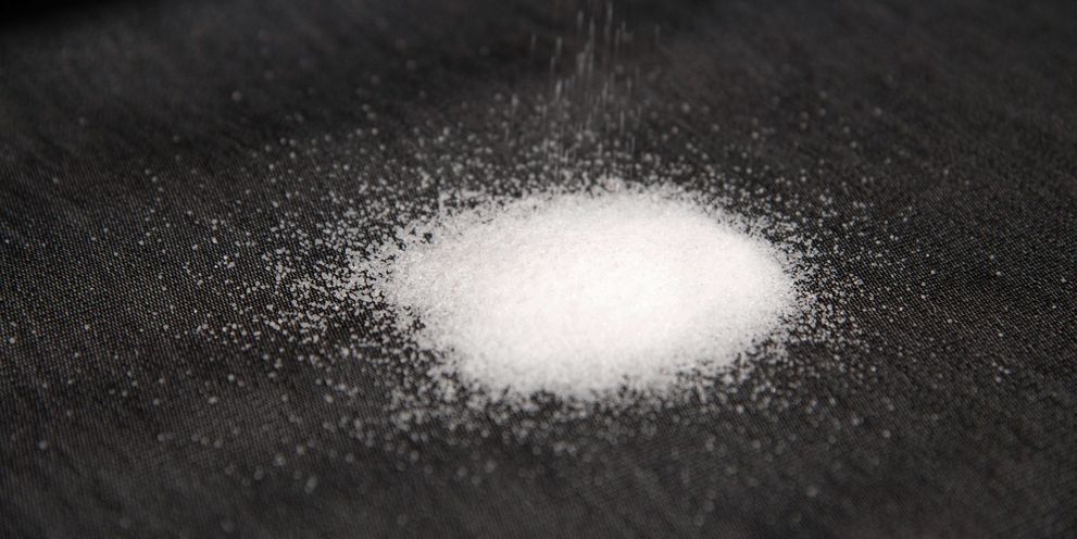 Removing stains on upholstery with salt Kärcher tip: Removing stains on upholstery with salt