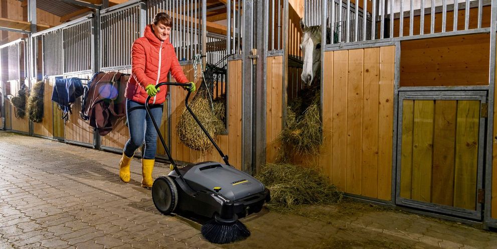 Cleaning stables Cleaning stables