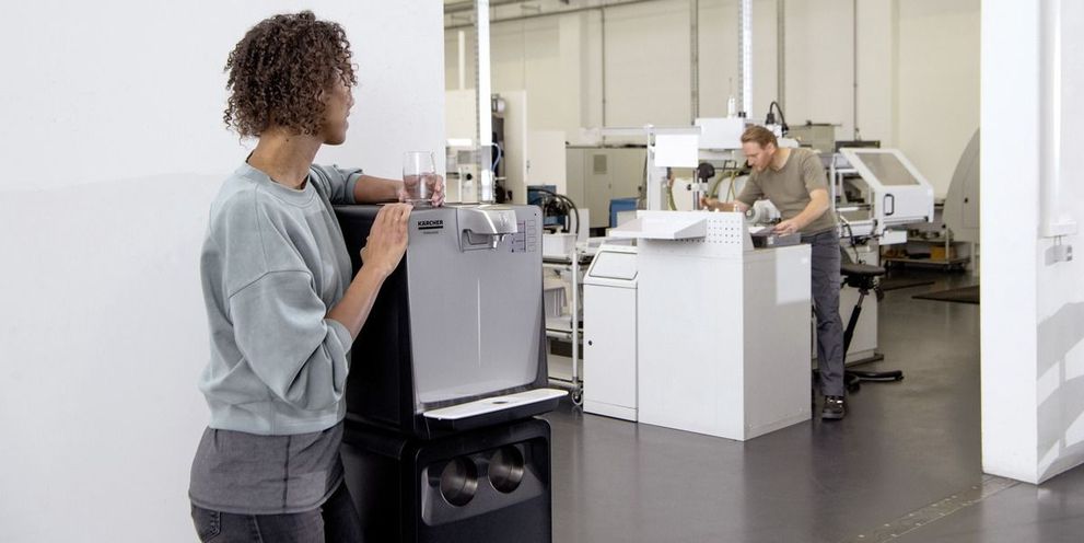 Water dispenser in the warehouse