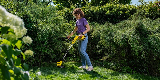 medium LTR 3 18 lawn trimming app 08 620x310