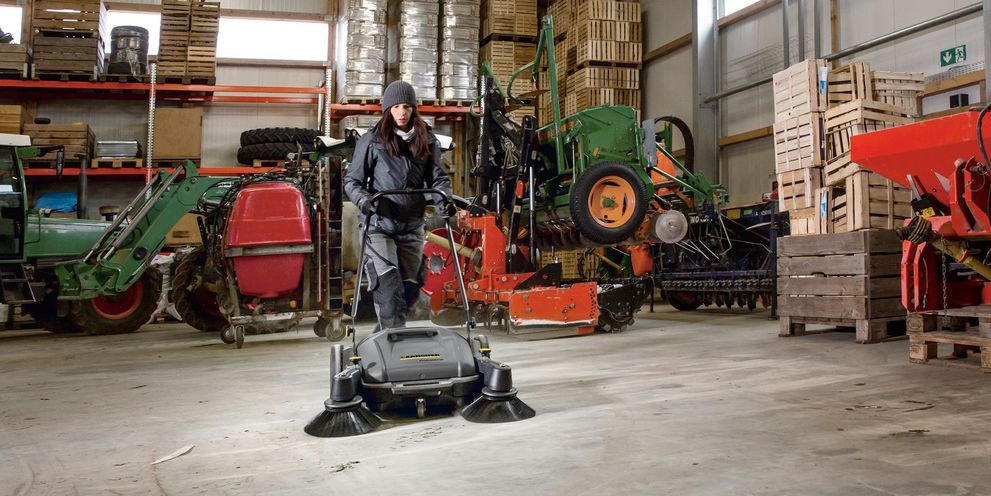 Kärcher: Agricultural warehouse cleaning