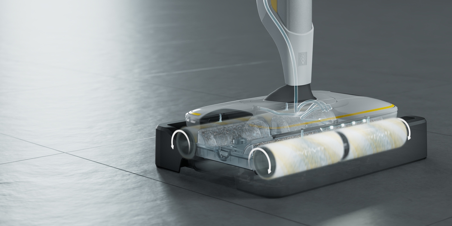 Floor cleaner with integrated self-cleaning system