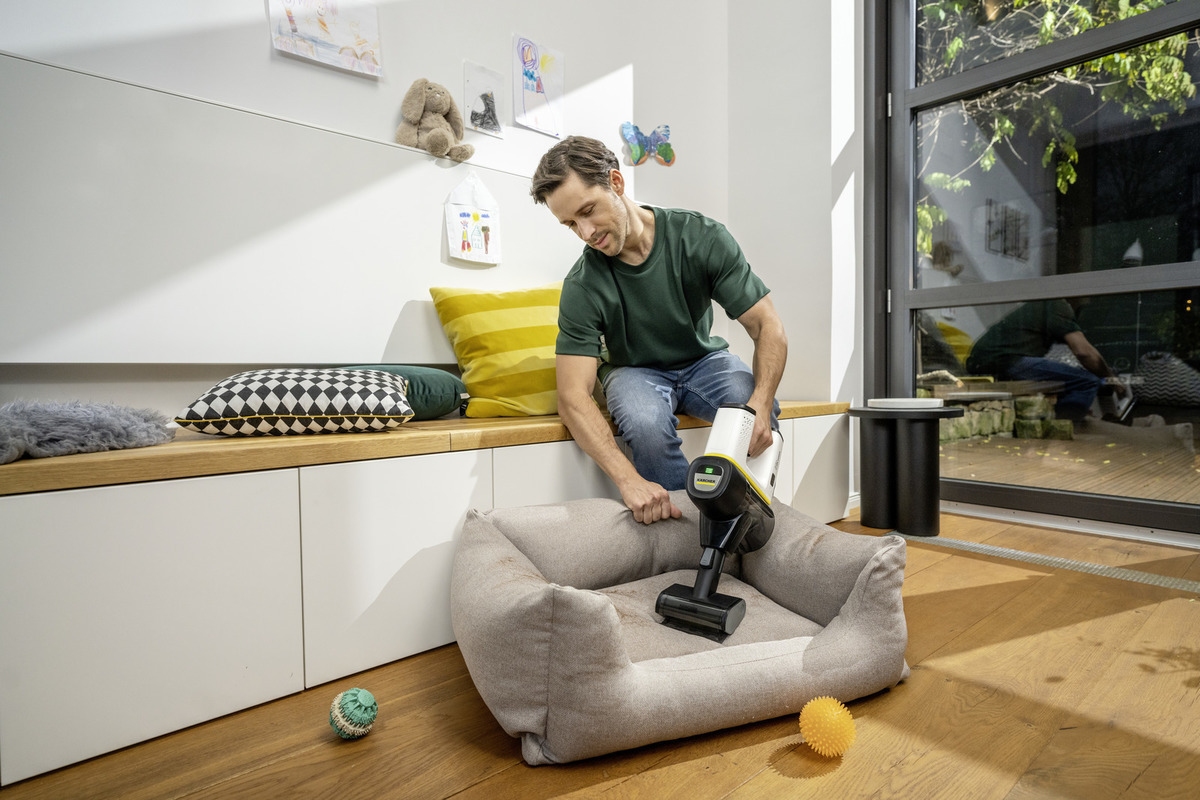 Pet bed cleaning Pet bed cleaning