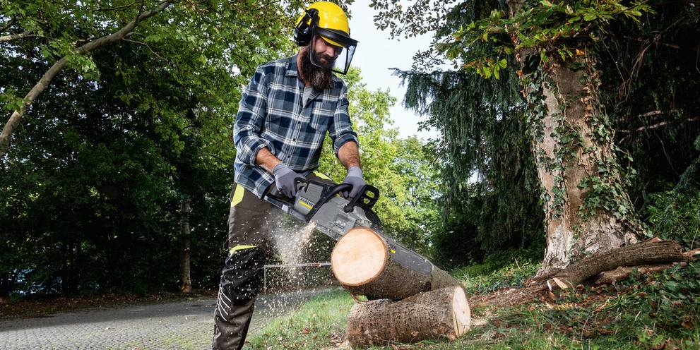 Professional Kärcher lawn mower Worker using the Kärcher Professional lawn mower