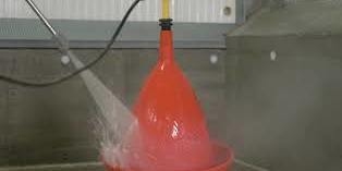 Poultry feeding pan
