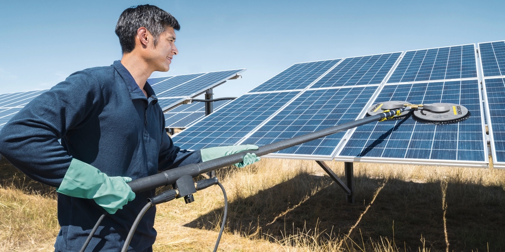 Solar cleaning