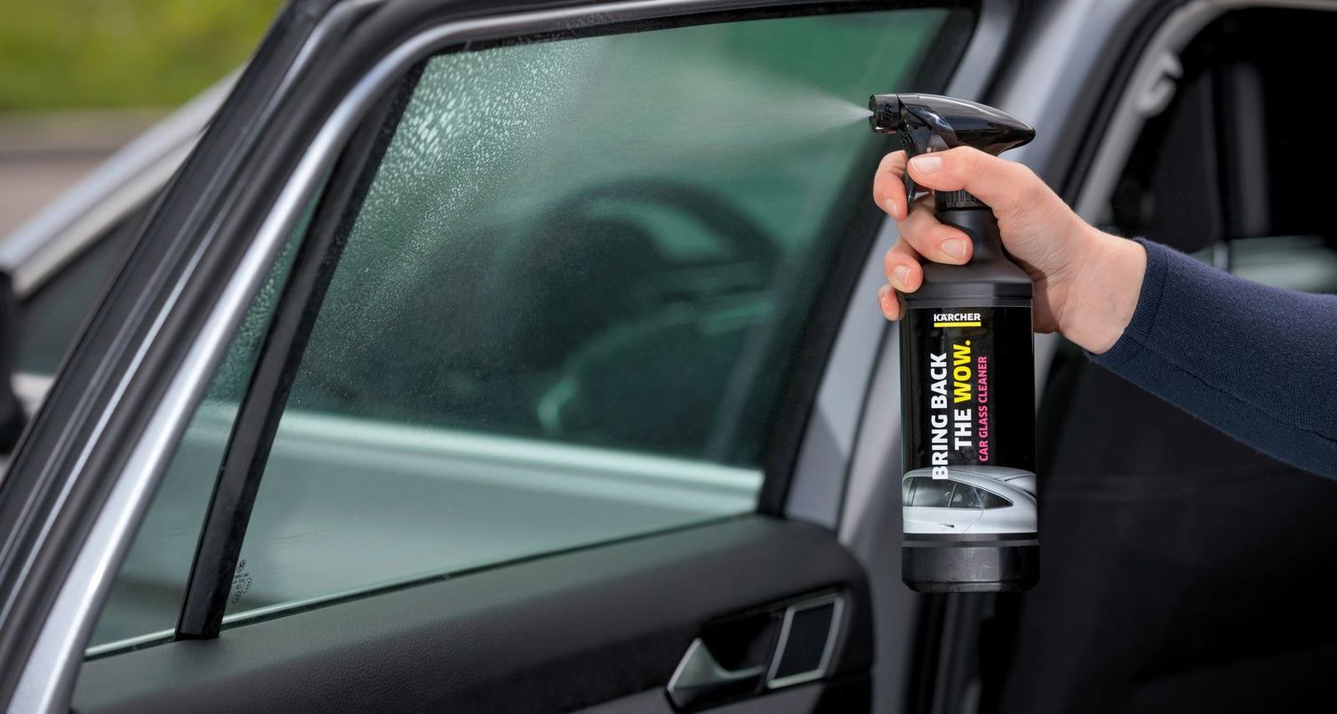 Kärcher car glass cleaner is sprayed on car window