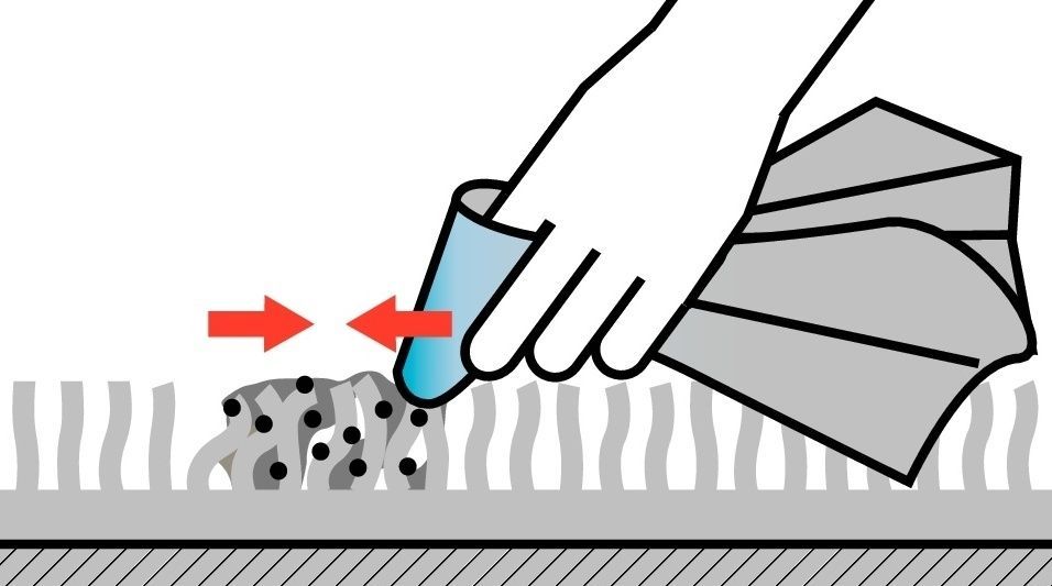 Manual stain removal during vehicle cleaning Manual stain removal during vehicle cleaning
