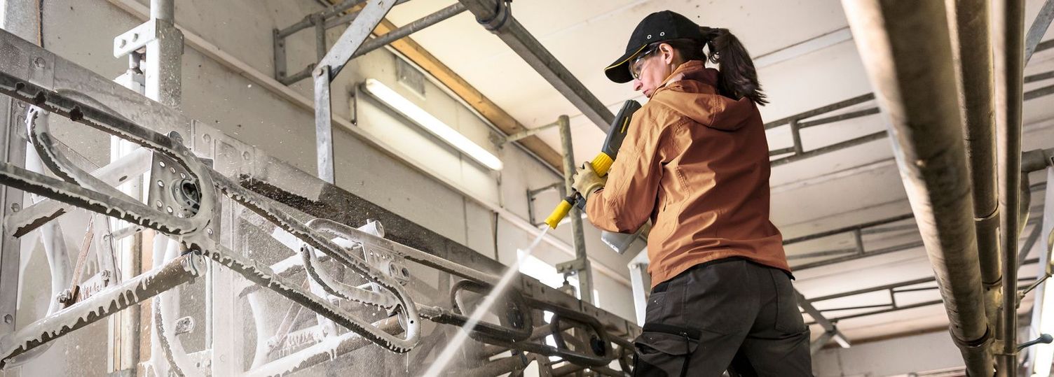 Milking parlour cleaning Milking parlour cleaning