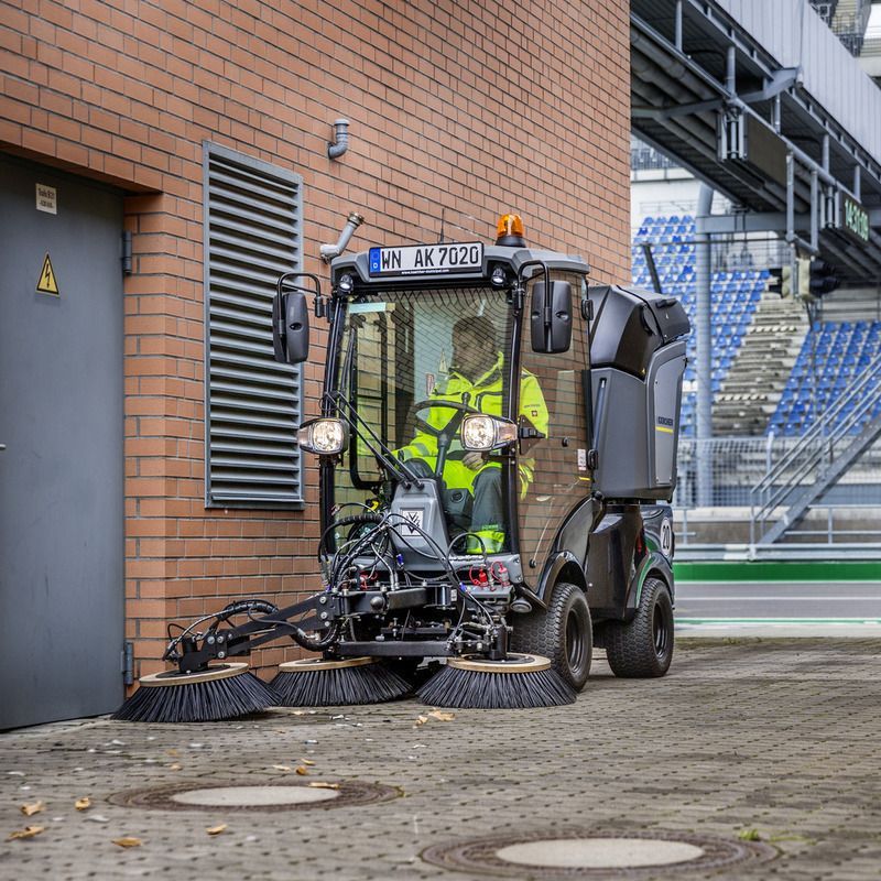 MIC_26_sweeping_systems_municipal_public_services MIC_26_sweeping_systems_municipal_public_services