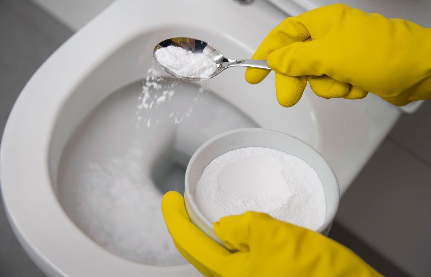 Kärcher tip: Cleaning the toilet with household remedies
