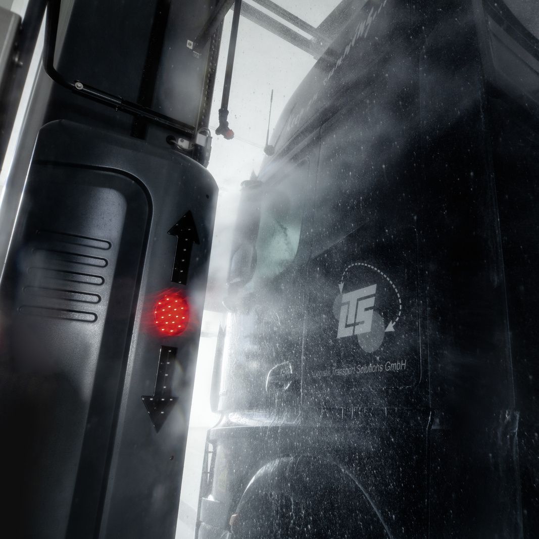 Kärcher commercial vehicle washes for HGVs and buses Kärcher commercial vehicle washes for HGVs and buses