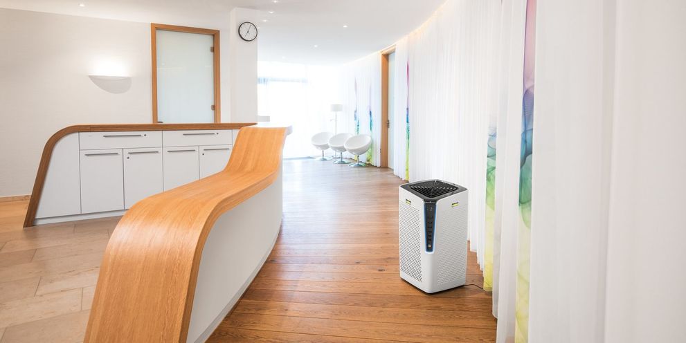 The Kärcher AF 100 air purifier ensures the air is clean and germ-free in medical facilities The Kärcher AF 100 air purifier ensures the air is clean and germ-free in medical facilities