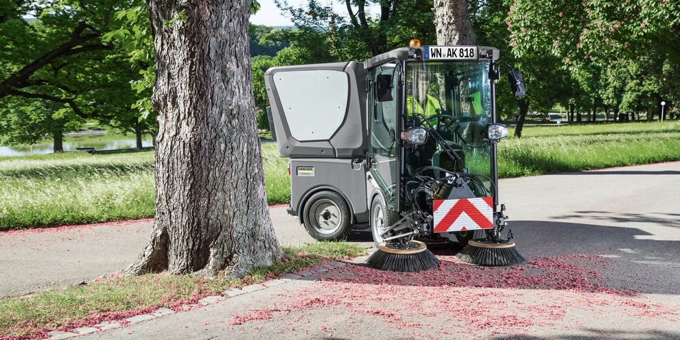 Municipal Sweeping MIC 42 Kärcher Municipal Sweeping MIC 42