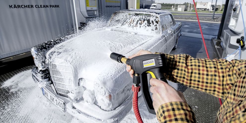 Kärcher power foam in the self-service wash system