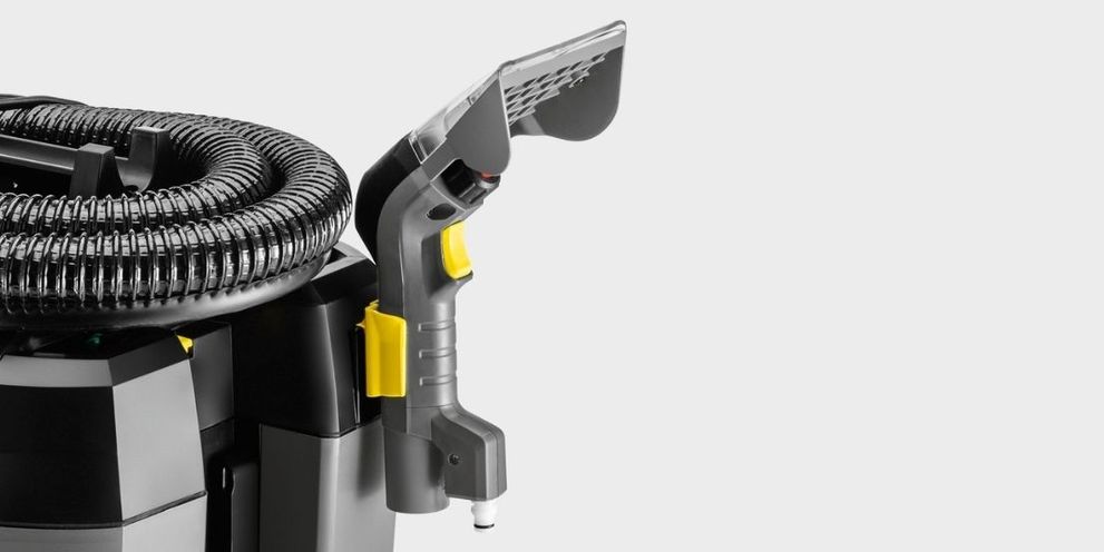 Close-up view of the Kärcher Puzzi 9/1 Bp nozzle Close-up view of the Kärcher Puzzi 9/1 Bp nozzle