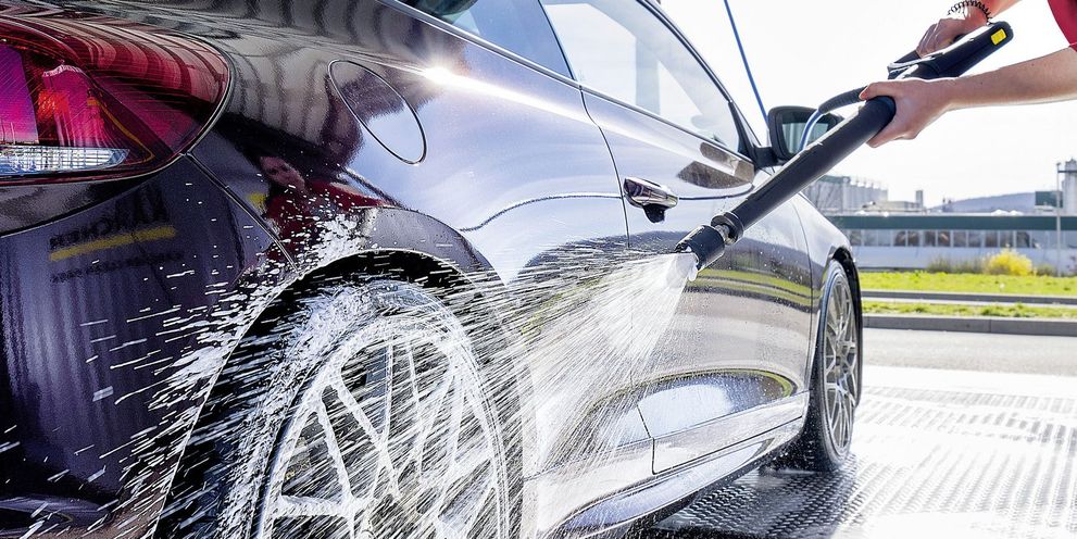 Kärcher power foam in the self-service wash system