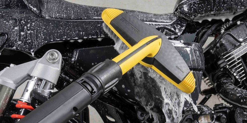 Motorcycle is cleaned with the soft wash brush from Kärcher