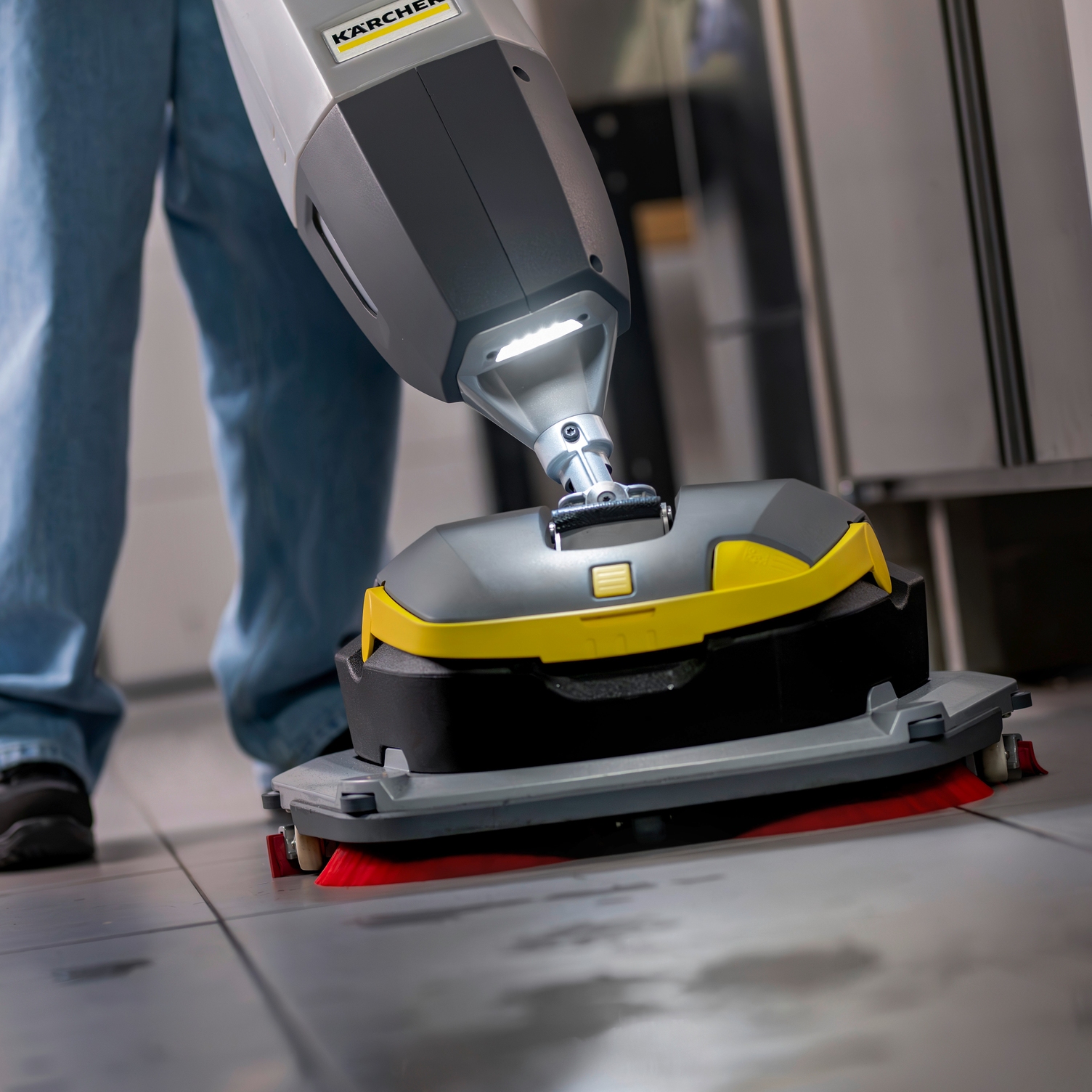 medium K Mop 46 bsc club kitchen app 04 CI 25 300 dpi