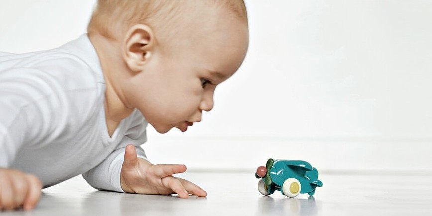 cleaning baby toys