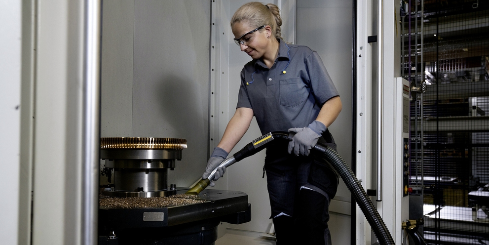 Cleaning up metal shavings Cleaning up metal shavings
