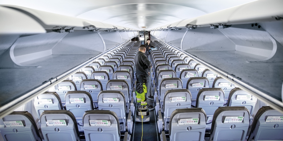 Cleaning in the transport sector Cleaning in the transport sector